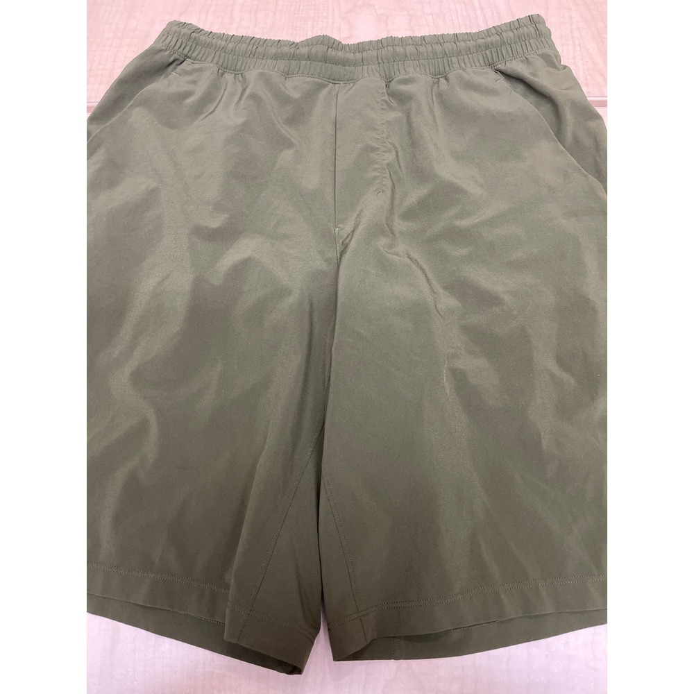 Lululemon Pace Breaker Shorts Mens Olive Green 7 Inch Inseam Lined Athletic Gym